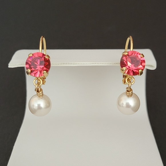 Austrian Crystal and Pearl Earrings in Gold - Picture 6 of 7